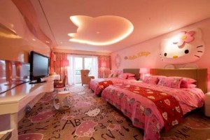 Hello-Kitty-bedrooms-with-hello-kity-ceiling-and-carpet-and-wall-decor